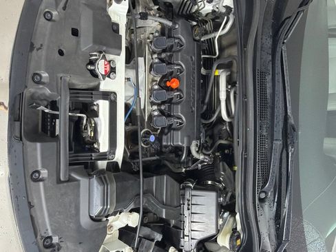 Used 2022 Honda HR-V EX-L image 27