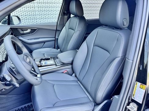 New 2025 Audi Q7 3.0T Premium Plus image 9