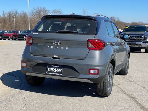 New 2026 Hyundai Venue SEL FWD image 8