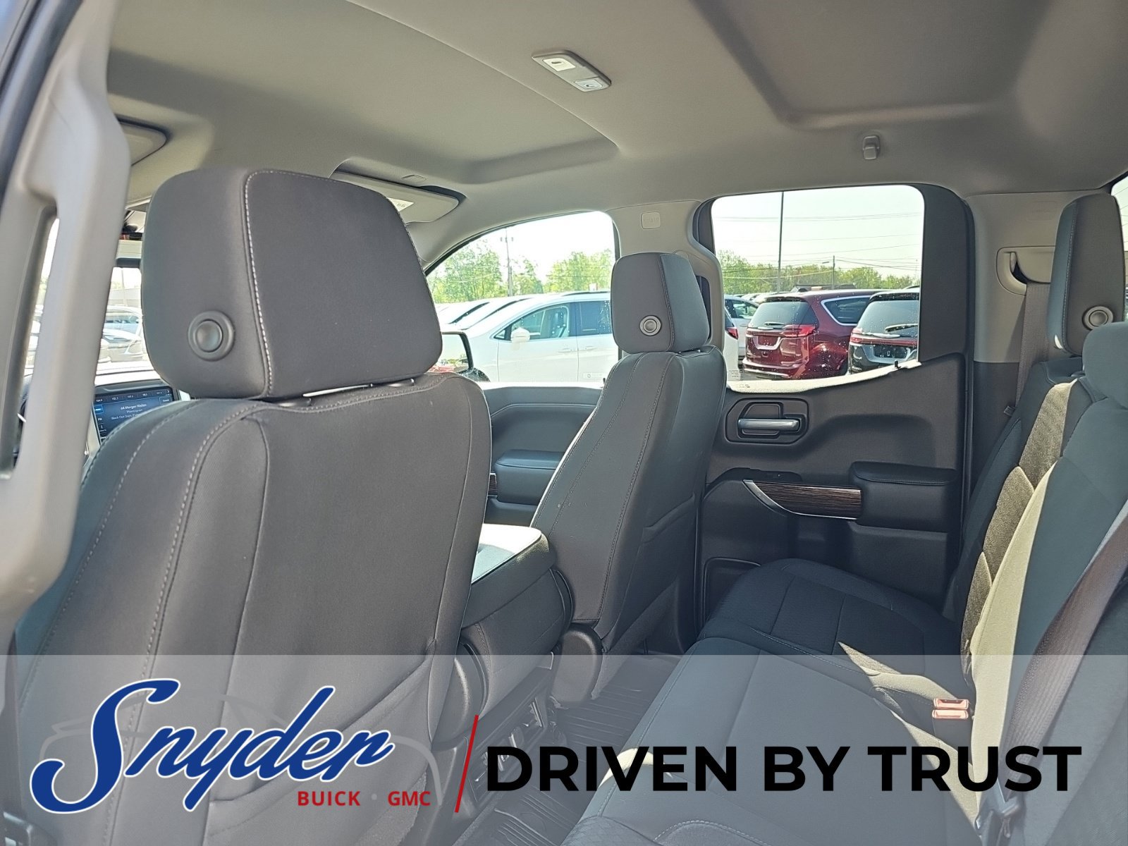Used 2021 GMC Sierra 1500 Elevation w/ LPO, Elevation Black Package AWD/4WD image 22