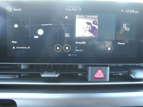 New 2026 Kia Carnival FWD image 46
