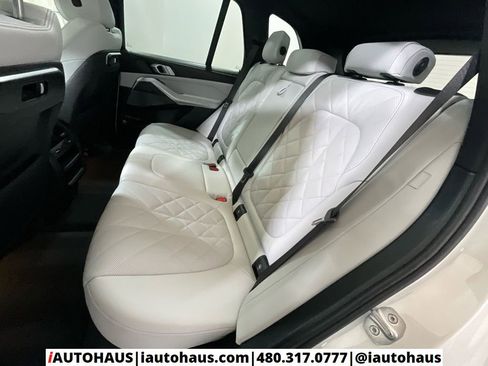 Used 2024 BMW X5 xDrive50e w/ Premium Package image 20