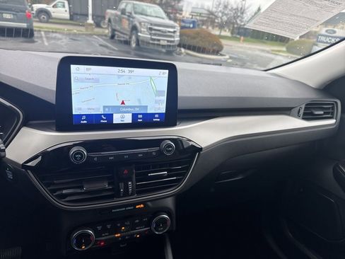 Certified 2022 Ford Escape SE w/ Convenience Package image 34