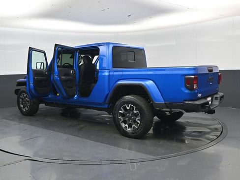 New 2026 Jeep Gladiator Sport AWD/4WD image 48