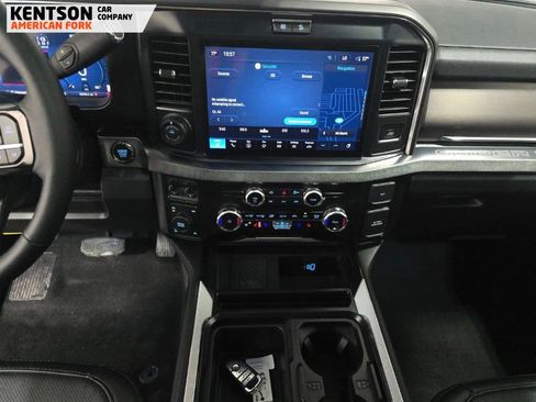 Used 2026 Ford F350 Platinum w/ FX4 Off-Road Package image 9