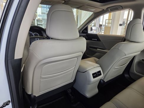 Used 2014 Honda Accord EX-L image 16