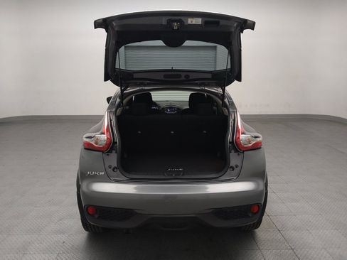 Used 2015 Nissan Juke S FWD image 29