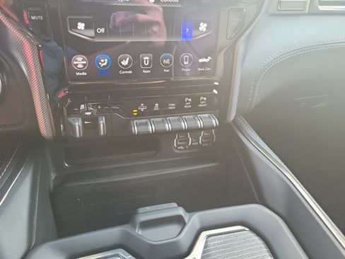 Used 2021 RAM 1500 Limited AWD/4WD image 31