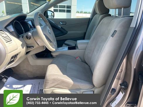 Used 2013 Nissan Murano S AWD/4WD image 17