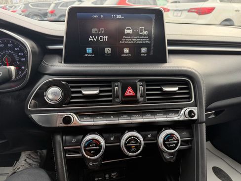 Used 2020 Genesis G70 2.0T image 21