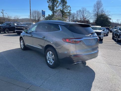 Used 2019 Buick Enclave Essence image 6