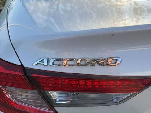 Used 2021 Honda Accord LX image 9