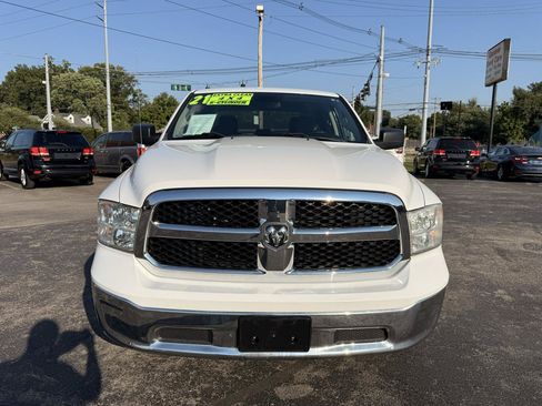 Used 2021 RAM 1500 Classic SLT AWD/4WD image 2