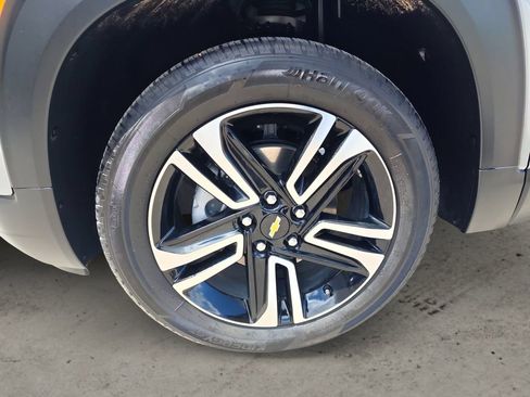 Certified 2024 Chevrolet TrailBlazer LT w/ Convenience Package AWD/4WD image 14