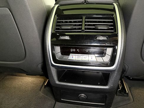 Used 2019 BMW X5 xDrive40i w/ Convenience Package image 43