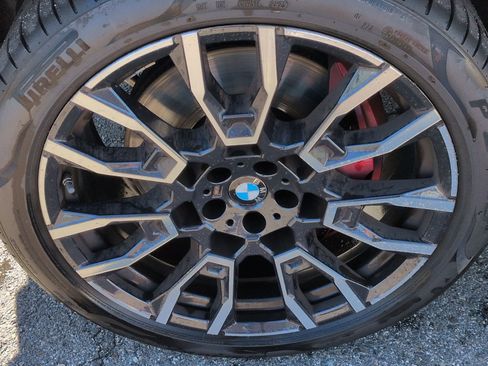 Certified 2024 BMW X5 xDrive40i w/ M Sport Package image 13