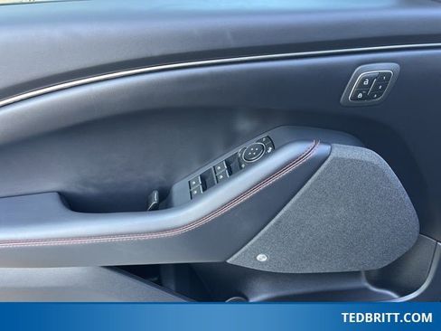 Used 2025 Ford Mustang Mach-E Premium w/ Sport Appearance Package image 42