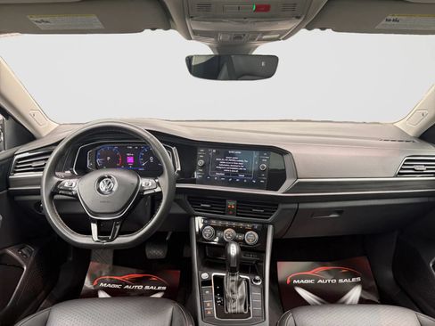 Used 2021 Volkswagen Jetta SEL FWD image 22