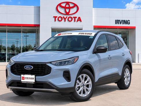 Used 2024 Ford Escape Active AWD/4WD image 1