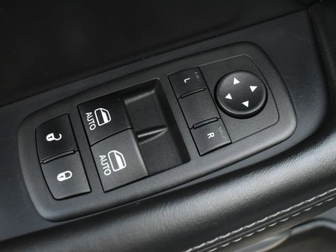 Used 2023 Dodge Challenger R/T w/ Plus Package image 13