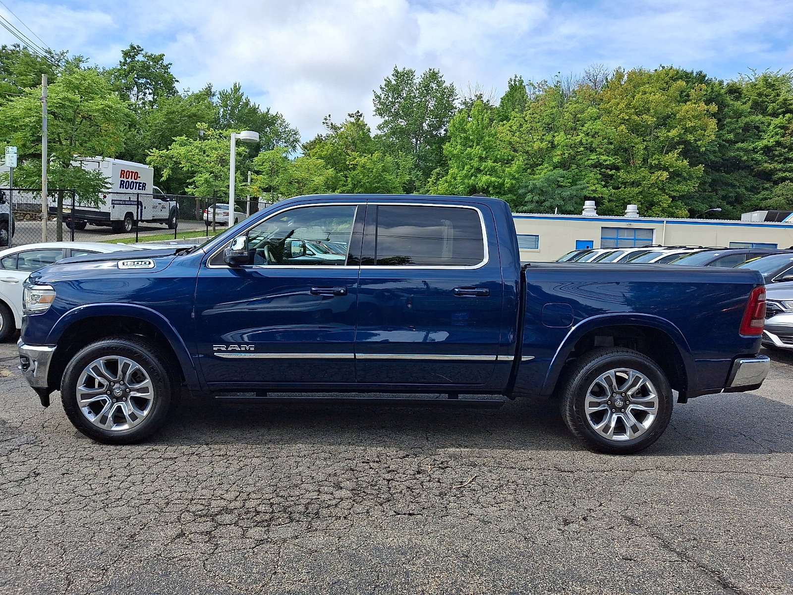 Used 2024 RAM 1500 Limited AWD/4WD image 7