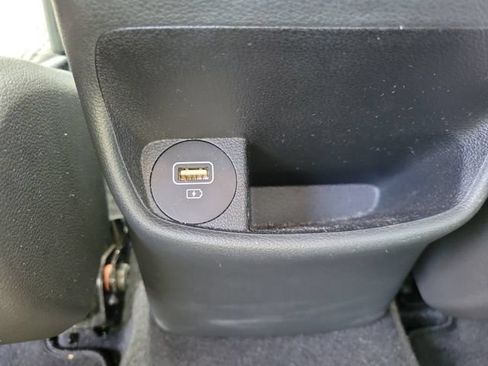 Used 2022 Hyundai Kona Limited AWD/4WD image 17