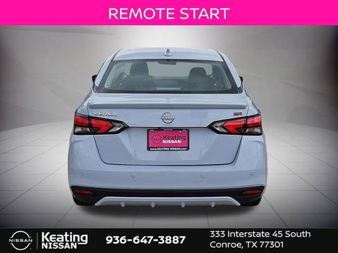 Certified 2025 Nissan Versa SR w/ Trunk Package FWD image 4