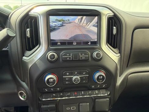 Certified 2022 Chevrolet Silverado 1500 LTZ AWD/4WD image 20