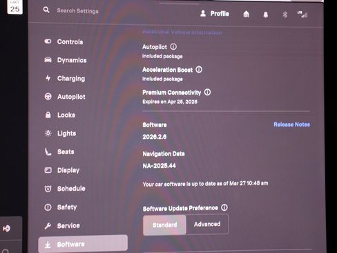 Used 2021 Tesla Model Y Long Range image 16