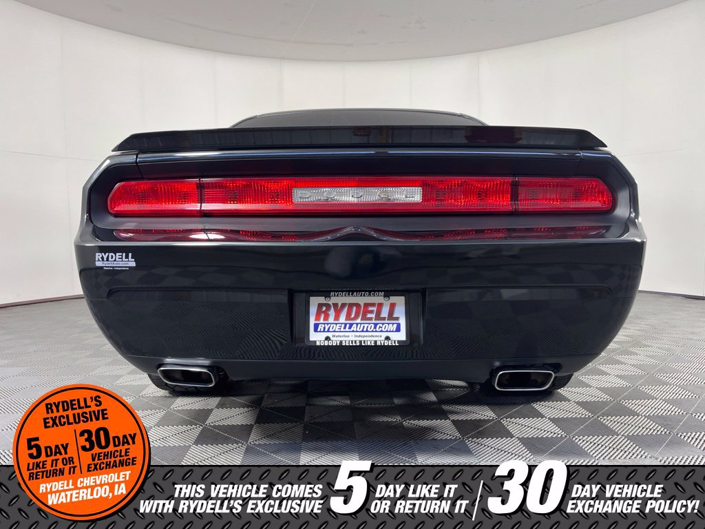 Used 2009 Dodge Challenger R/T RWD image 6