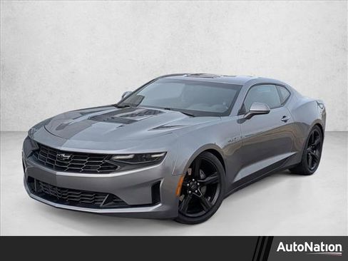 Used 2020 Chevrolet Camaro LT image 1