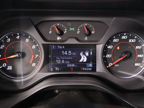 Used 2023 Chevrolet Camaro LT w/ RS Package RWD image 4