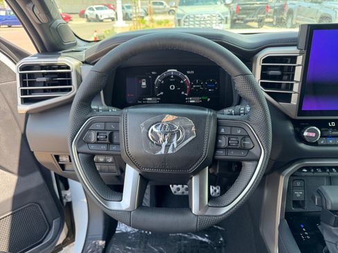 New 2026 Toyota Sequoia SR5 AWD/4WD image 9
