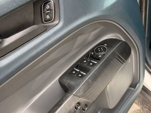 Used 2022 Ford Maverick XL FWD image 10
