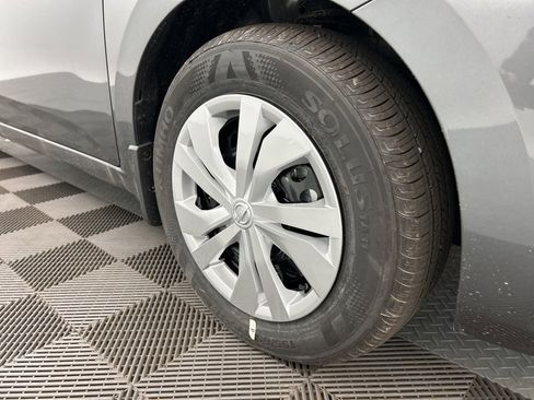 New 2025 Nissan Versa S w/ Trunk Package image 4