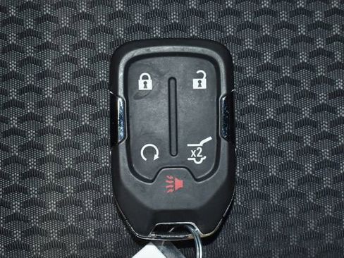 Used 2023 GMC Acadia SLE w/ Driver Convenience Package image 27