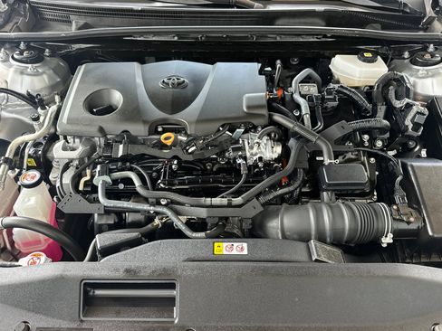 Used 2025 Toyota Camry LE AWD/4WD image 34