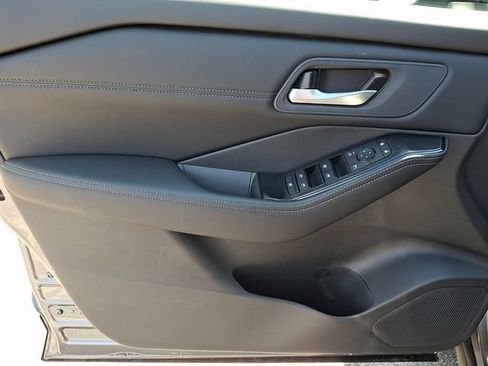 New 2026 Nissan Rogue Dark Armor FWD image 10