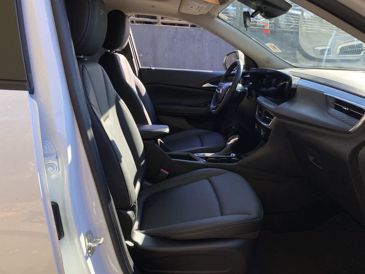 Used 2024 Buick Encore GX Sport Touring w/ Experience Buick Package AWD/4WD image 17