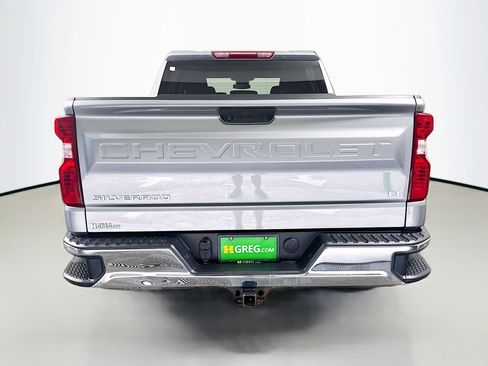 Used 2023 Chevrolet Silverado 1500 LT AWD/4WD image 8