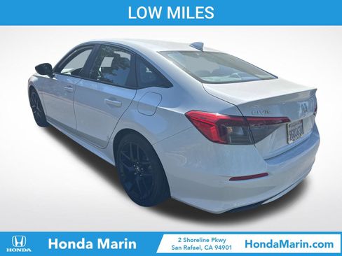 Used 2023 Honda Civic Sport image 7