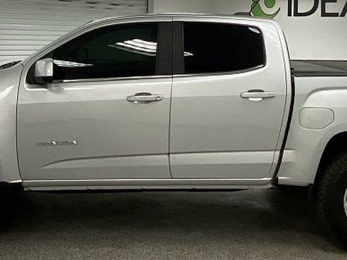 Used 2019 GMC Canyon SLE w/ Driver Alert Package image 8