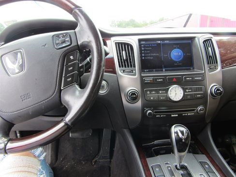 Used 2011 Hyundai Equus Signature image 11