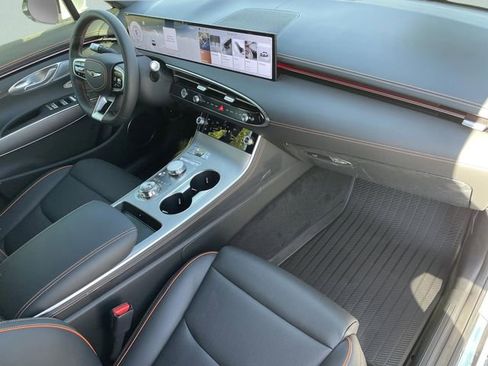 New 2026 Genesis GV70 3.5T Sport Advanced image 18