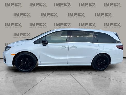 Used 2025 Honda Odyssey Sport-L image 2