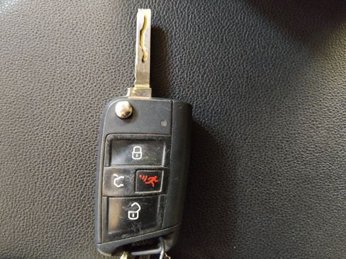 Used 2024 Volkswagen Jetta S FWD image 32