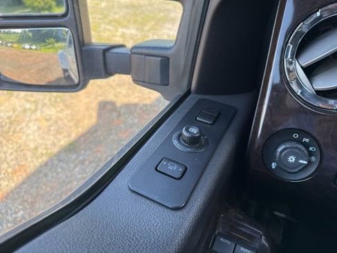 Used 2014 Ford F450 Platinum AWD/4WD image 26