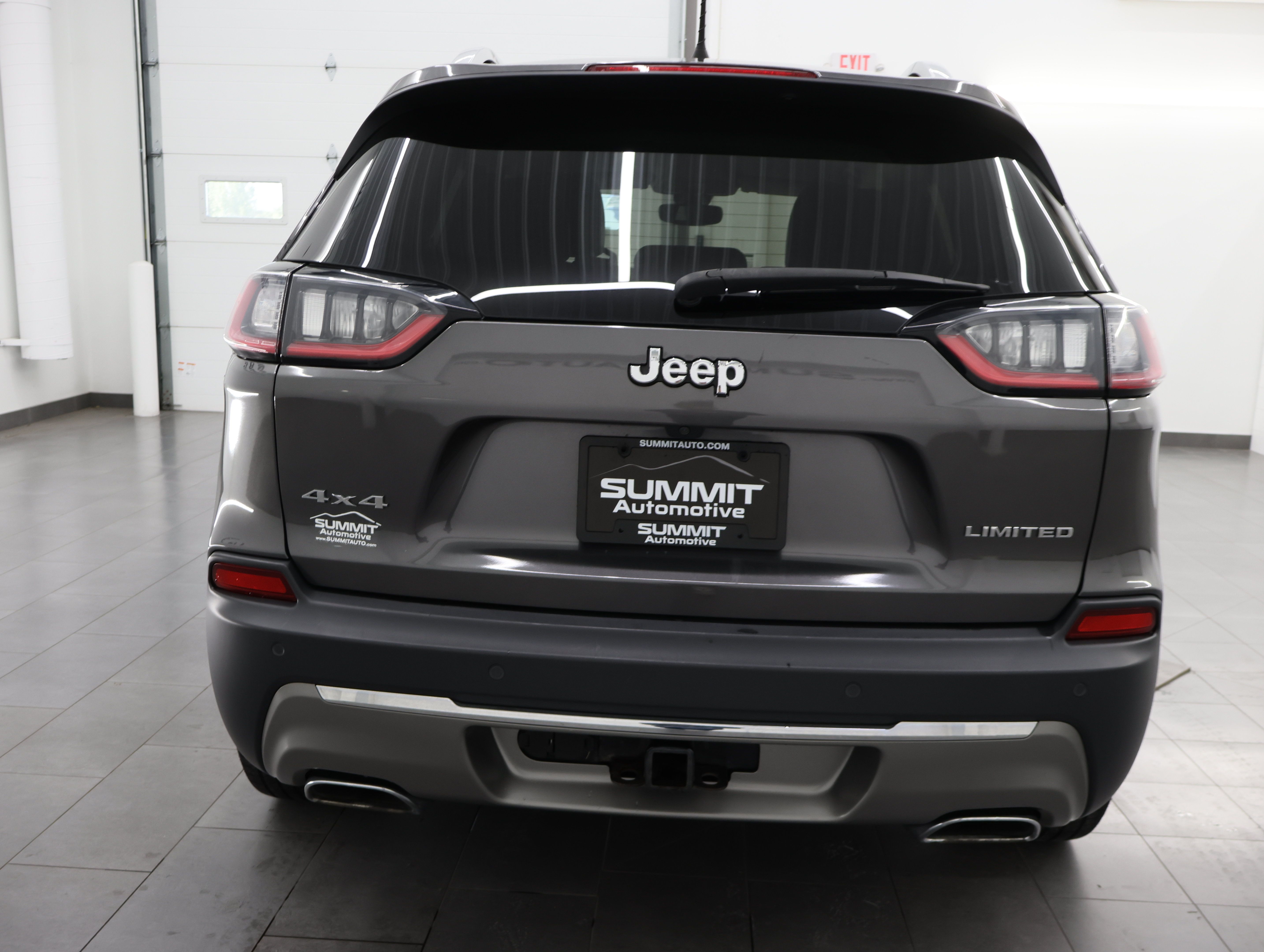 Used 2019 Jeep Cherokee Limited w/ Trailer Tow Group AWD/4WD image 27