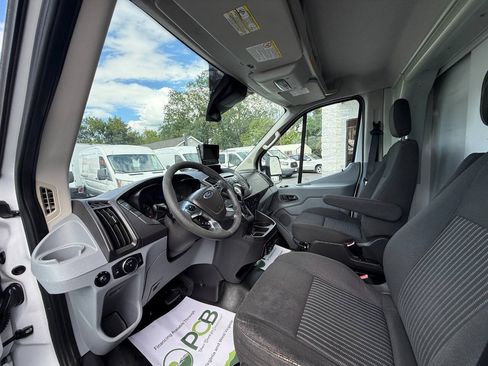Used 2015 Ford Transit 250 138 w/ Interior Upgrade Package RWD image 5