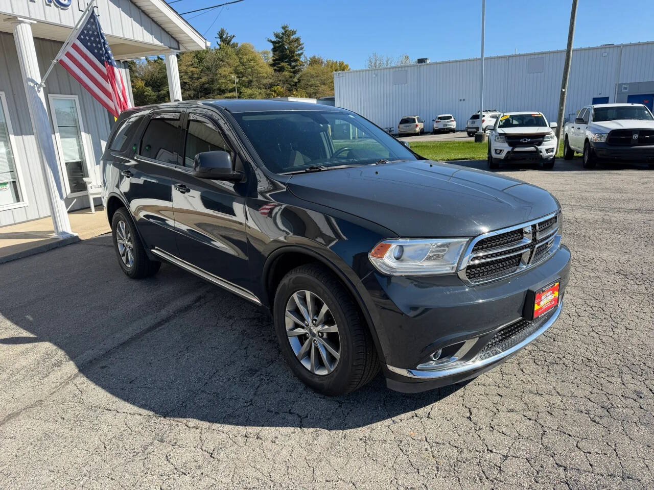 Used 2018 Dodge Durango SXT w/ 3rd Row Seating Group AWD/4WD image 7